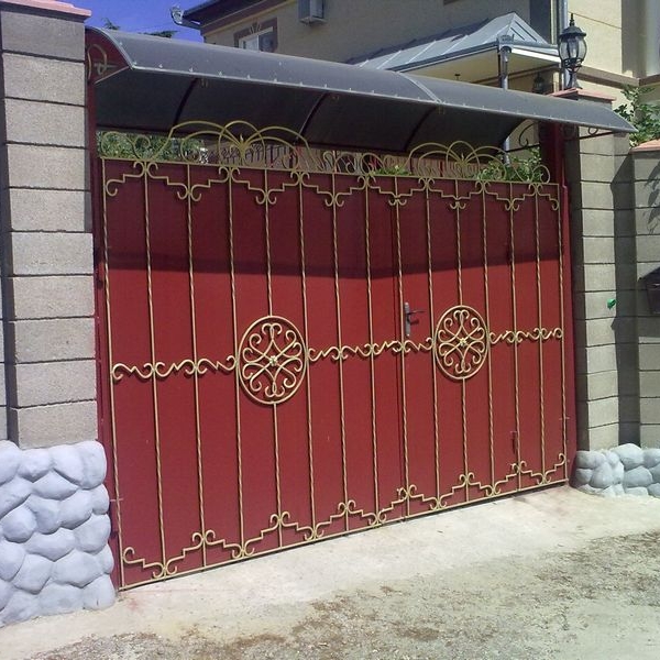 Кованые заборы и ворота