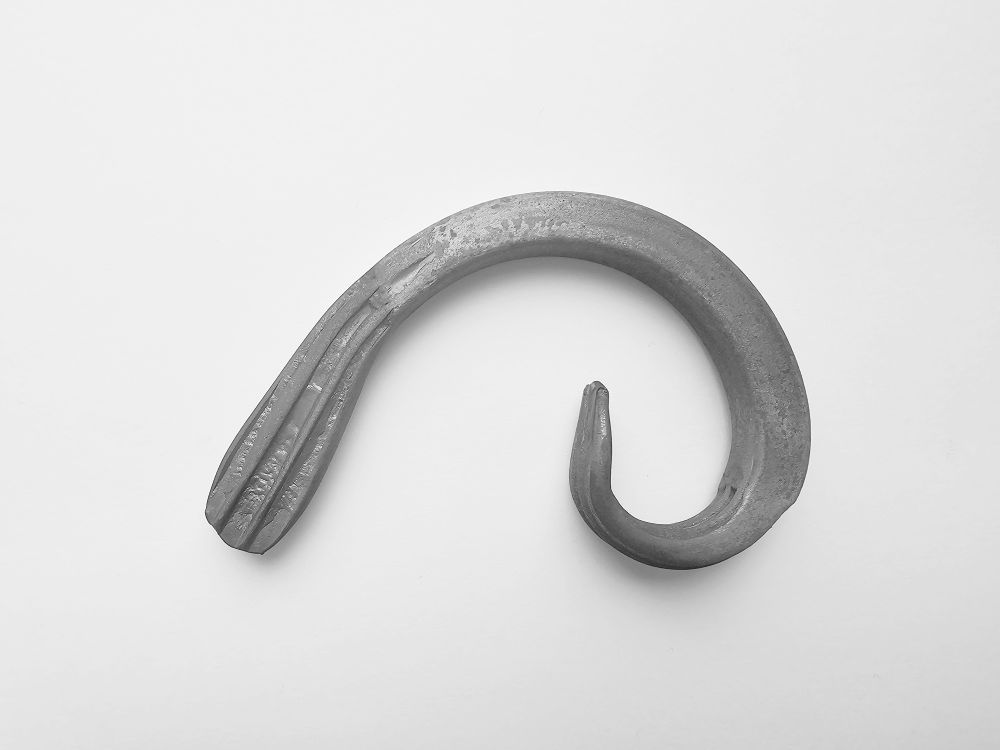 Запятая вертикальная А111